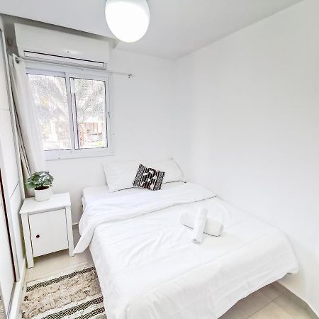 Great Location Fully Equipped Appartement Eilat Buitenkant foto
